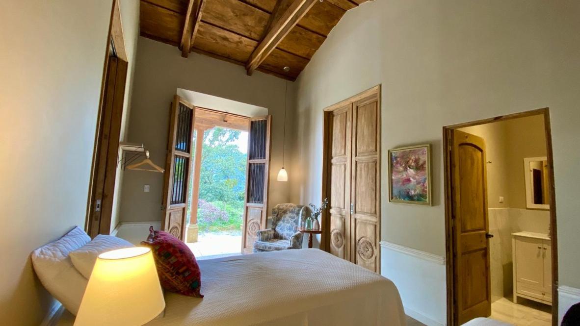Finca San Mateo - Private Luxury Coffee Estate In Antigua Guatemala ภายนอก รูปภาพ